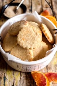 1 Serving Orange Cookies