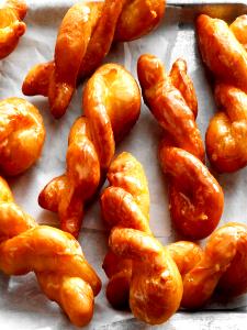 1 Serving Orange Crullers