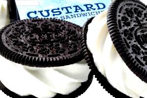 1 Serving Oreo Frozen Custard Sandwich, Vanilla