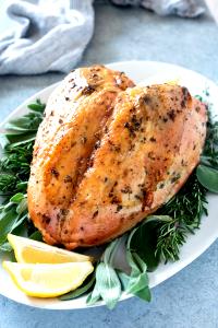 1 Serving Oven Roasted Turkey Breast, Seasoned