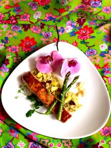 1 Serving Pacific Rim, Bourguignonne