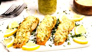 1 serving Parmesan Pesto Salmon with Cheese Crisps