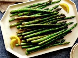 1 serving Parmesan Roasted Asparagus