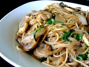 1 Serving Pasta Sauce Mushroom Onion
