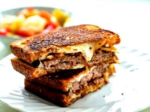 1 Serving Patty Melt Hamburger