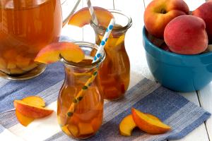 1 Serving Peach Mango Flavored White Tea Concentrate
