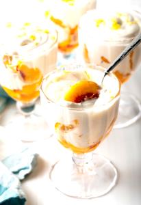1 Serving Peaches And Cream Hand-Scooped - Large