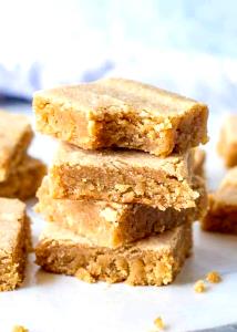 1 Serving Peanut Butter Cookie Bar