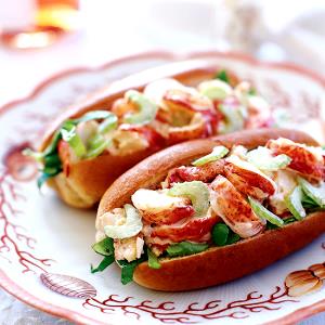 1 serving Petite Lobster Roll