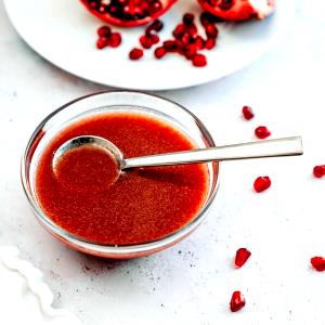 1 Serving Pomegranate Vinaigrette Dressing (Vegan)