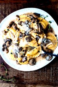 1 serving Portobello Mushroom Ravioli with Garlic Cream Sauce & Mushrooms