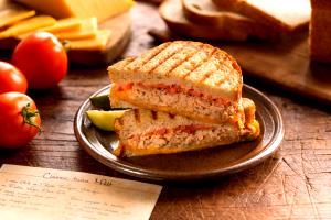 1 serving Portofino Sandwich (Half)