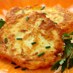 1 Serving Potato Cakes 2
