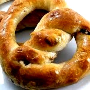 1 Serving Raisin Pretzel No Butter