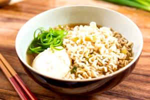1 Serving Ramen Noodle Soup