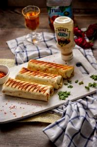 1 Serving Ranch Chicken Snackarito