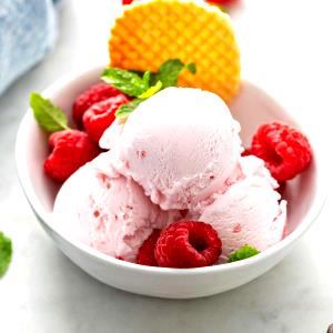 1 Serving Raspberry Ice Cream - Like İt Size