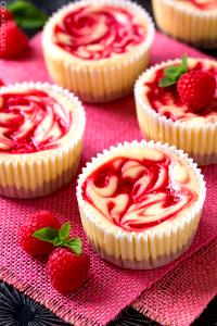1 Serving Raspberry Swirl Dessert Mini