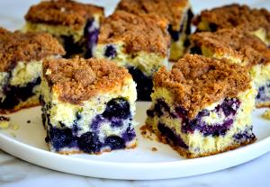 1 Serving Reduced Fat Blueberry Coffee Cake