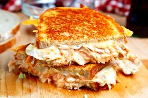 1 Serving Roast Turkey Reuben Sandwich