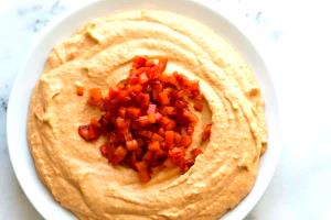 1 Serving Roasted Red Pepper Hummus