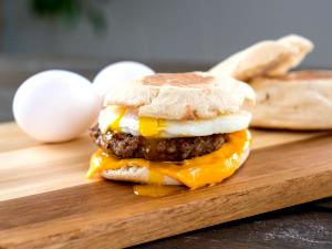 1 Serving Sausage, Cheese, & Egg On English Muffin