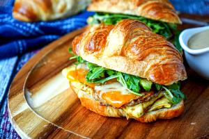 1 Serving Sausage & Egg Croissant