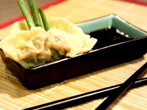 1 Serving Sea Red Ahi Tuna With Potsticker Sauce Add