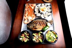 1 Serving Seafood A La Hacienda