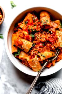 1 Serving Senior Italian Sausage And Pepper Pasta