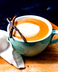 1 Serving Short - Vanilla Latte - Whole Milk
