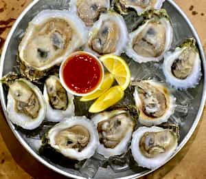 1 Serving Silver Springs Oysters (1/2 Order)