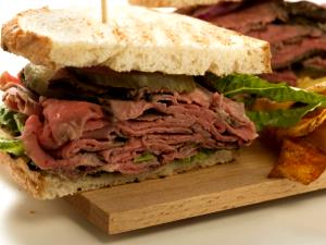 1 serving Sliced Beef Sandwich