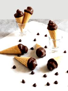 1 Serving Small Sugar Cone With Chocolate