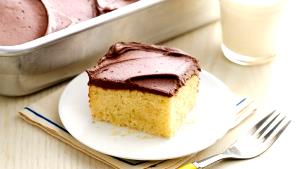 1 Serving Speedy-Bake Yella-Vanilla Cake Mix