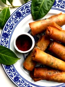 1 Serving Spring Roll (Vegetables)
