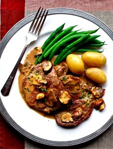 1 serving Steak Diane Without Mashed Potatoes