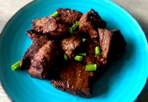 1 Serving Steak Tips A La Carte