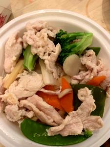 1 Serving Steamed Chicken With Mixed Vegetables
