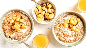 1 serving Steel-Cut Oatmeal with Caramel Apples