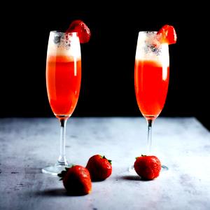 1 serving Strawberry Bellini