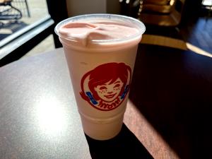 1 Serving Strawberry Frosty Shake Large