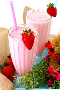 1 Serving Strawberry Smoothie - Largo