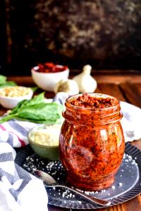 1 Serving Sun-Dried Tomato Pesto Sauce