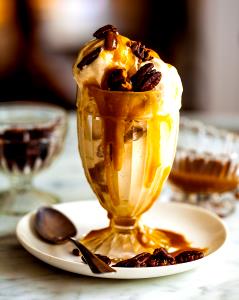 1 Serving Sundae, Butterscotch - Small