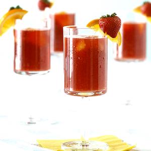 1 serving Sunset Strawberry Smoothie Casco Bay Coolers