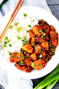 1 Serving Sweet And Sour Chicken Dinner