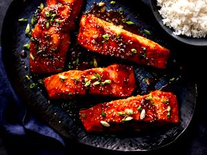 1 Serving Sweet Bourbon Salmon Entree