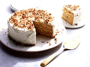 1 Serving Italian Creme Cake