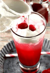 1 Serving Italian Soda/Creamosa Italian Soda 12Oz